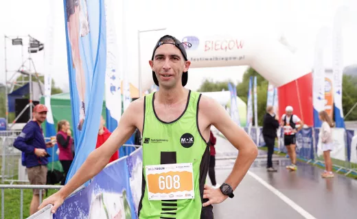 Jest zwycięzca Biegu 7 Dolin na 100 km! Dotarł do mety ze świetnym czasem [WIDEO] - 15